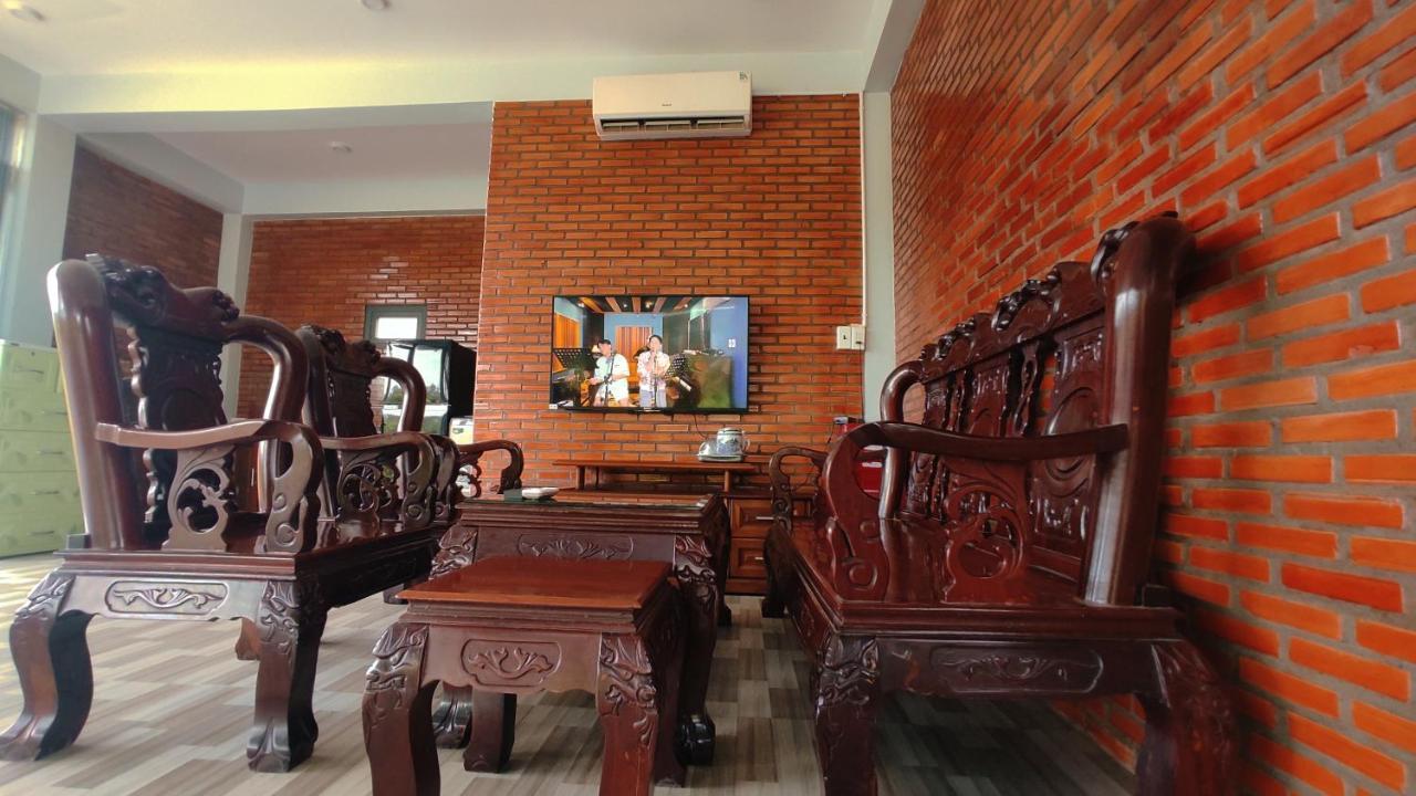 Homestay Dat Viet Cát Tiên Ngoại thất bức ảnh